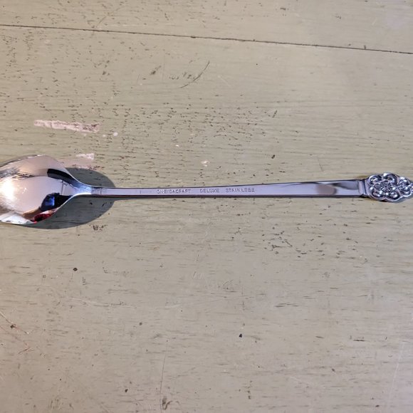 Oneidacraft Nordic Crown Deluxe Stainless Flatware 4 pc Iced Teaspoons - Picture 3 of 4